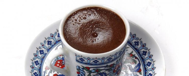 Turkse koffie gezet met de Ibrik