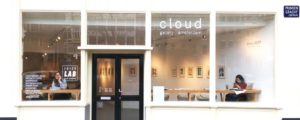 Cloud art en koffiebar in Amsterdam Centrum